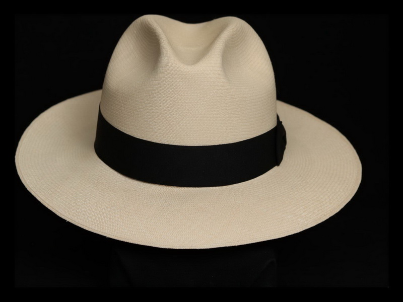 Montecristi Fino Fino Trilby Panama Hat