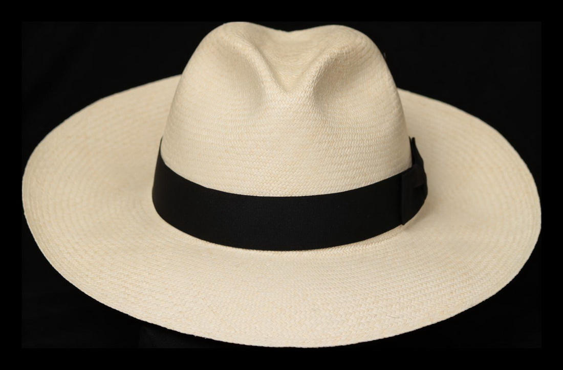 Montecristi Sub Fino Trilby Panama Hat