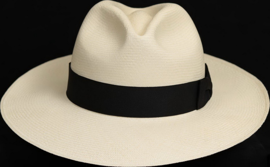 Montecristi Fino Fino Classic Fedora Panama Hat