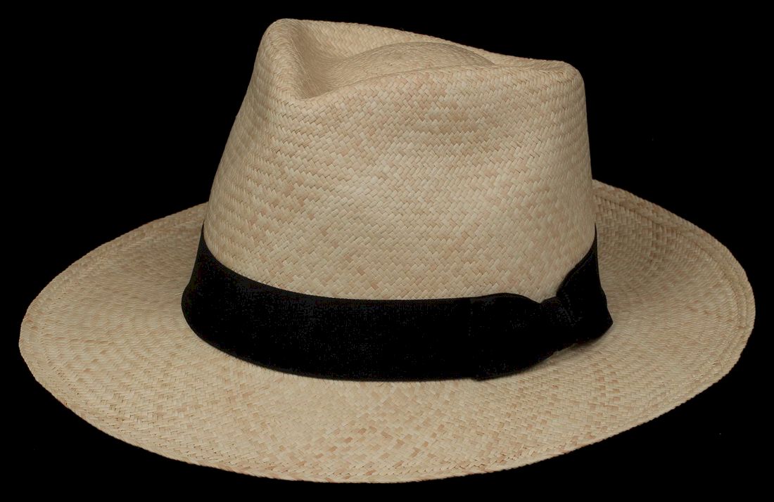 Montecristi Sub Fino Plantation Panama Hat