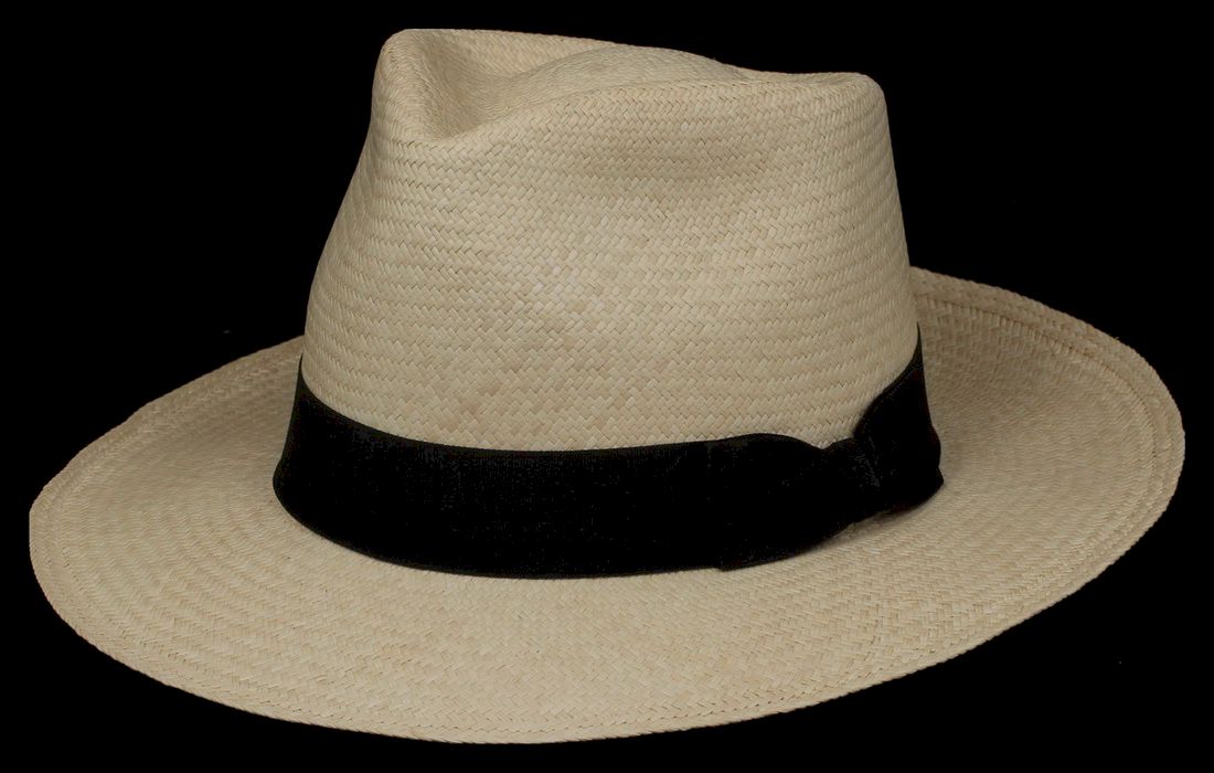 Montecristi Sub Fino Plantation Panama Hat