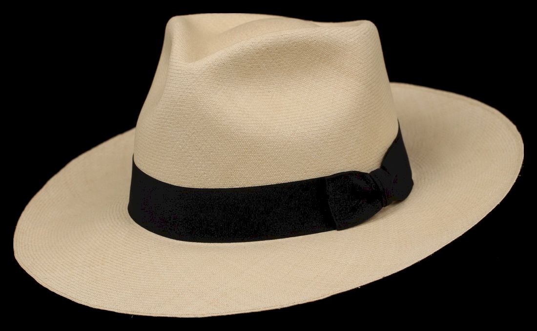 montecristi panama hats