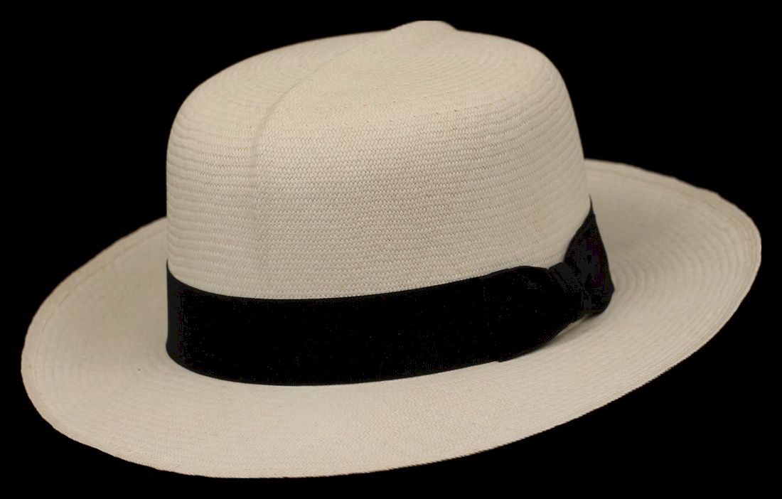 Montecristi Super Fino Optimo Panama Hat