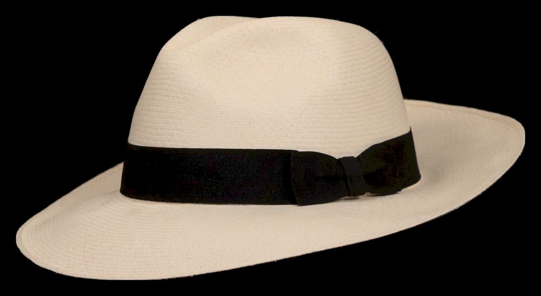 Montecristi Super Fino Classic Fedora Panama Hat