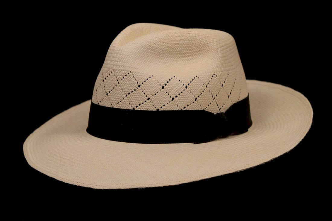 Montecristi Fino Classic Fedora Panama Hat